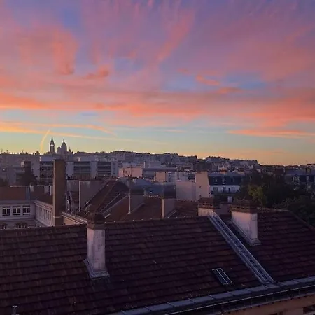 Balcony With View Of Montmartre Parijs