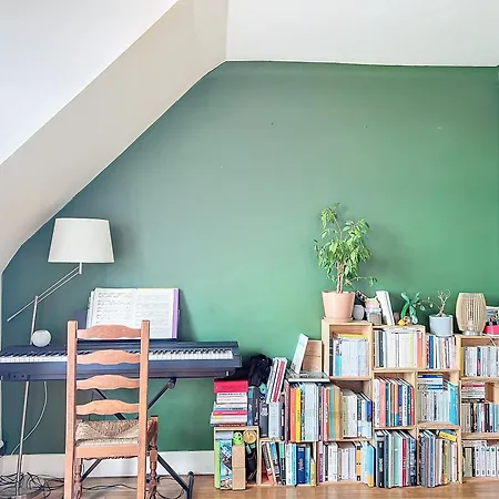 Appartement Balcony With View Of Montmartre *