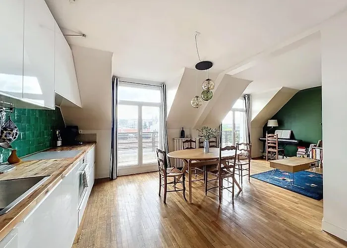 Balcony With View Of Montmartre Διαμέρισμα
